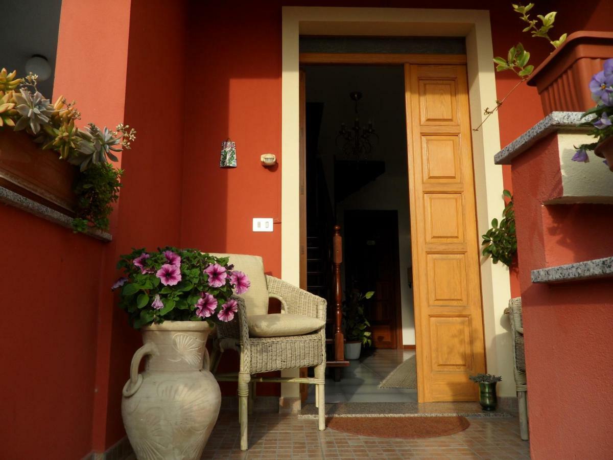 B&B Il Mirto Oristano Exterior foto